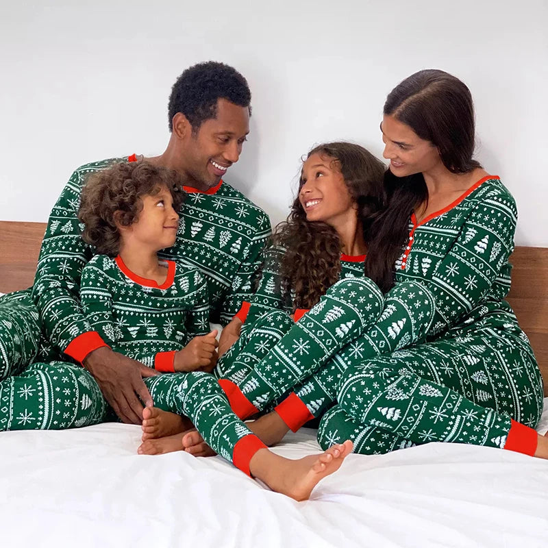 Family Christmas Matching Pajamas Set
Parent-child 2 Pieces Suit
Baby Romper Soft
Cute Pjs Xmas Look