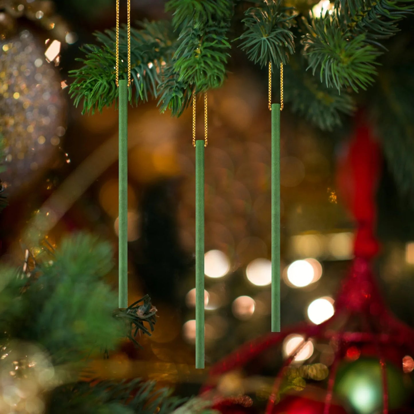 Pine wood scented aromatherapy stick with hook for christmas tree. 1 bottle of wooden aromatherapy sticks - 6 pieces