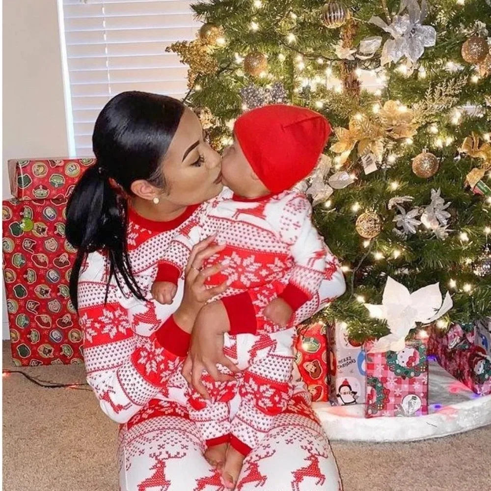 Christmas Family Matching Pyjamas. 2 Pieces Suit Adult Kids Sleepwear. Merry Christmas Gift