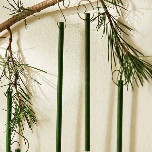 Pine wood scented aromatherapy stick with hook for christmas tree. 1 bottle of wooden aromatherapy sticks - 6 pieces